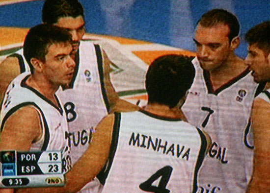 30-15_portugal_basketball